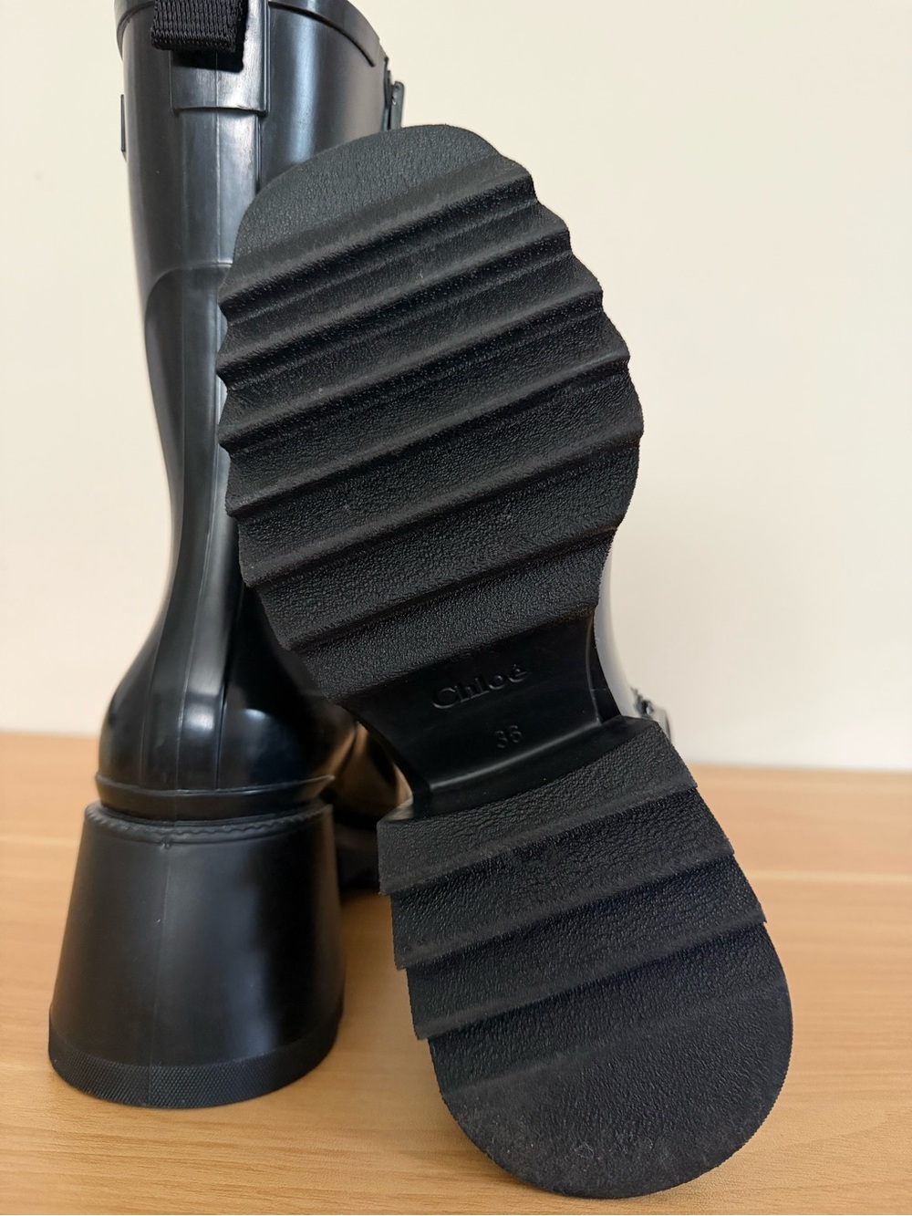 Chloé Betty-style rubber rain boots / lug heel boots - Picture 8 of 8
